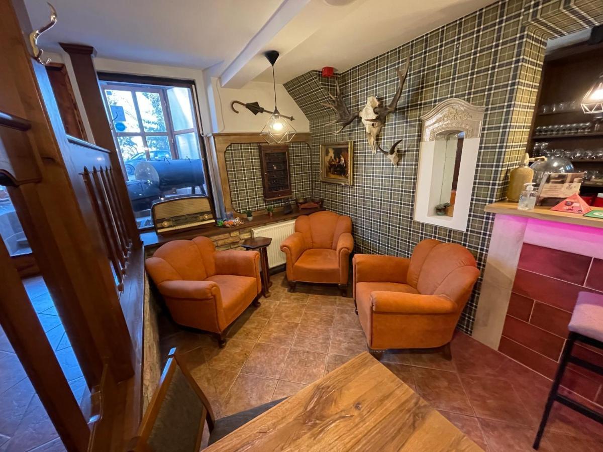 Révész Hotel, Restaurant&Rosa Spa Győr Extérieur photo